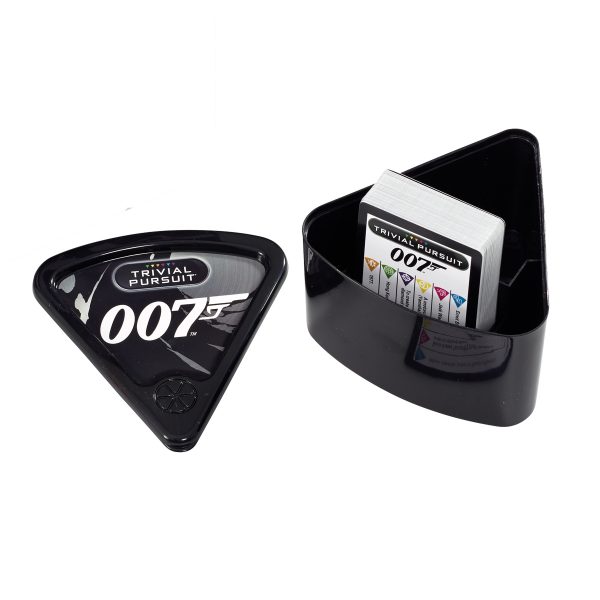 TRIVIAL PURSUIT VOYAGE JAMES BOND – Image 4